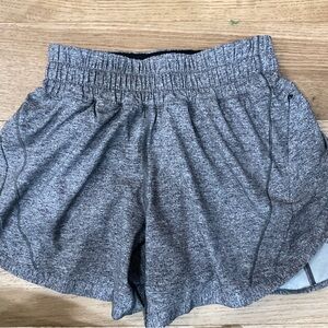 Lululemon Track That Short *5"
Heather Lux Multi Black Size 4